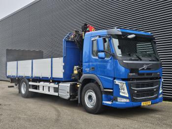 FM 330 4x2 / PALFINGER CRANE / KRAN + TAIL LIFT